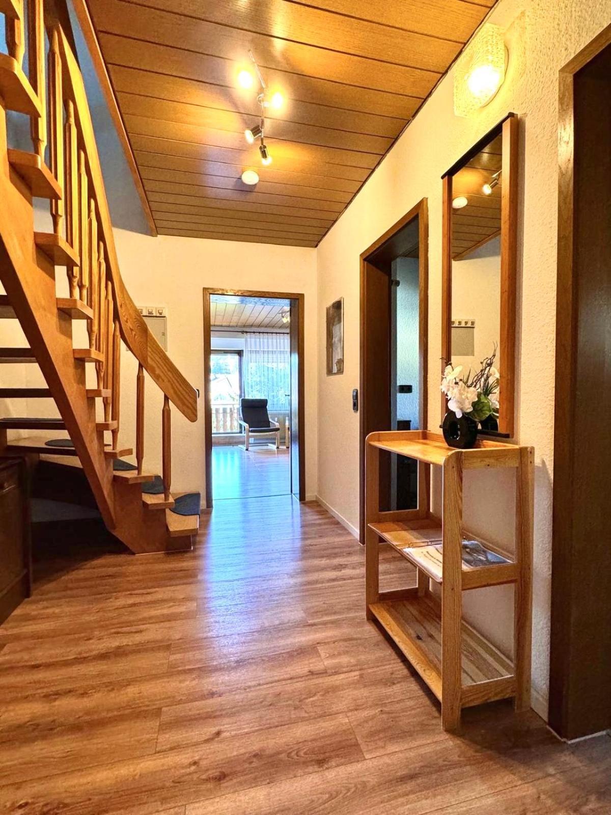 Ferienhaus-Schoenwald Im Herzen Des Schwarzwaldes 2-Zimmer-Maisonette-Wohnung Mit Balkon App 12 Esterno foto